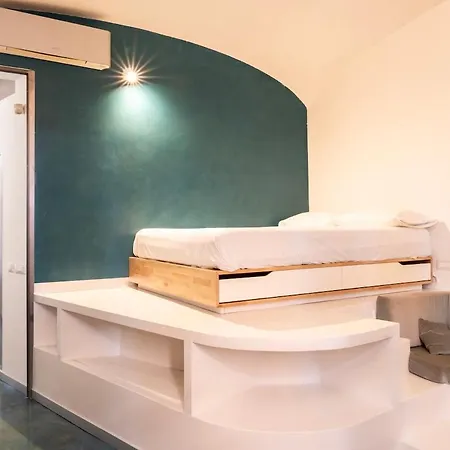 公寓 Monti Stay- Steps From Colosseum 罗马