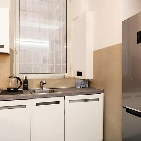 Monti Stay- Steps From Colosseum Lägenhet